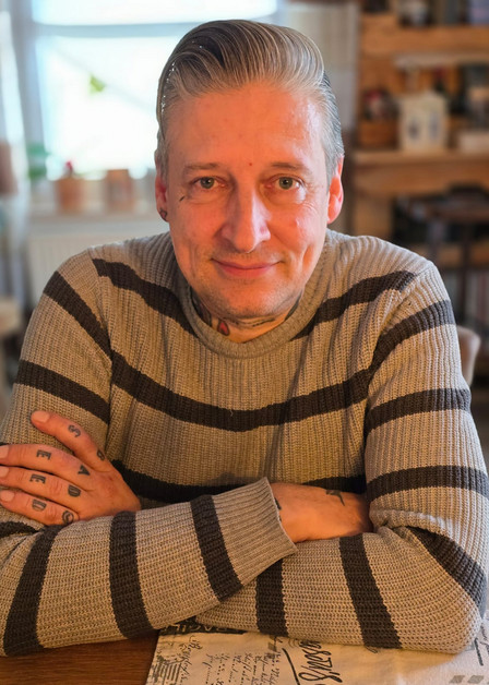 Oliver Bobell
