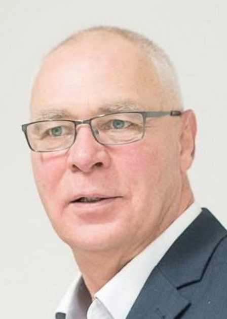 Dirk Köster