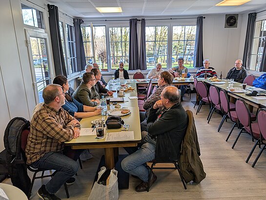 20260322_155625247.MP.jpg Bilder von der Versammlung