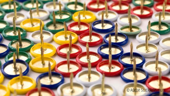 aushang_titel-pins